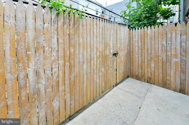 $238,400 | 1331 South Mole Street, Philadelphia, PA 19146