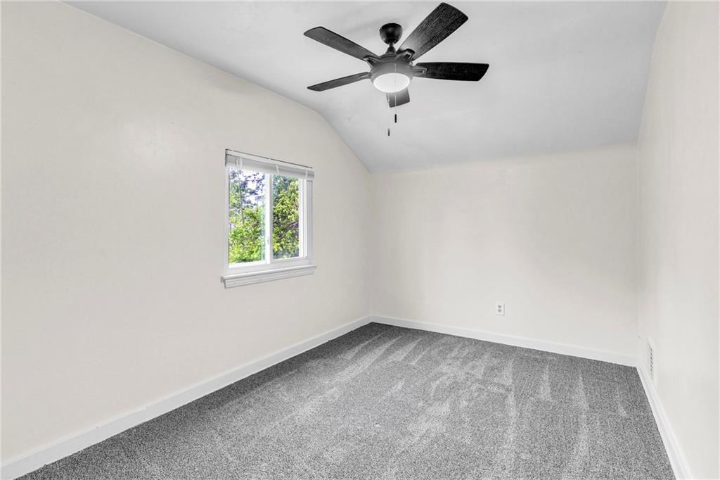 640 Springfield Street Pittsburgh, PA 15220 - Photo 21 of 42 Gallery Image 21