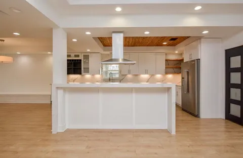 $738,221 | 10603 Riverview Drive, Houston, TX 77042