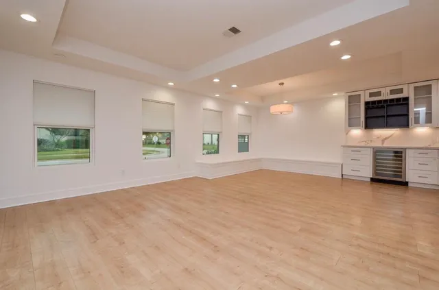 $738,221 | 10603 Riverview Drive, Houston, TX 77042