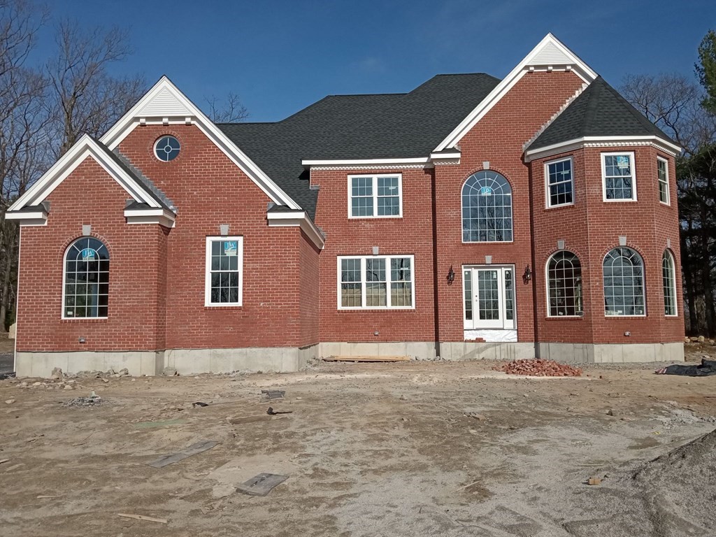 15 Ridge Road Wrentham, MA 02093 - Photo 2 of 3