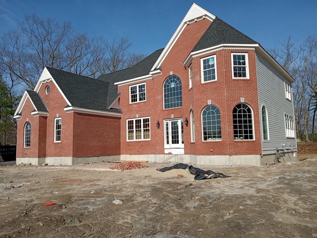 15 Ridge Road Wrentham, MA 02093 - Photo 3 of 3