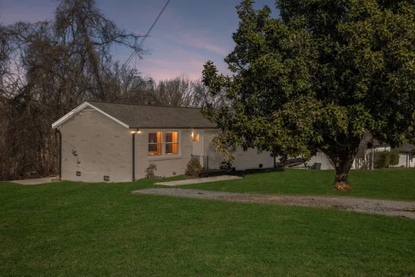 $325,000 | 99 Thelma Drive, Mount Juliet, TN 37122