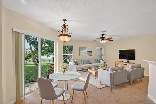 $3,500 | 738 Perdido Heights Drive, West Palm Beach, FL 33413