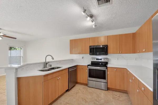 $3,500 | 738 Perdido Heights Drive, West Palm Beach, FL 33413