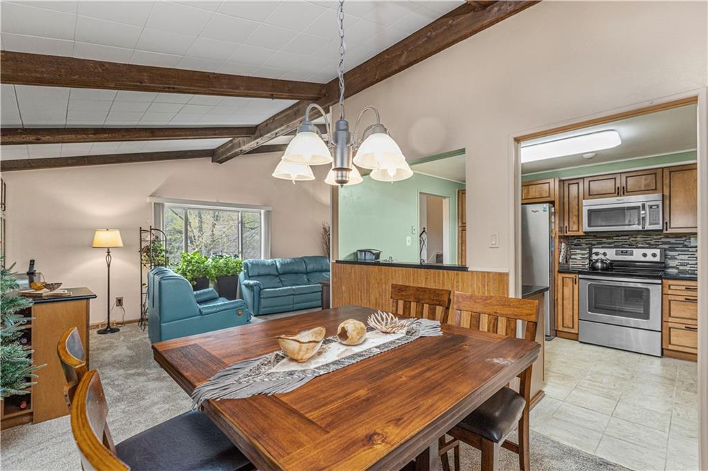 532 McCombs Road Venetia, PA 15367 - Photo 6 of 25 Gallery Image 6