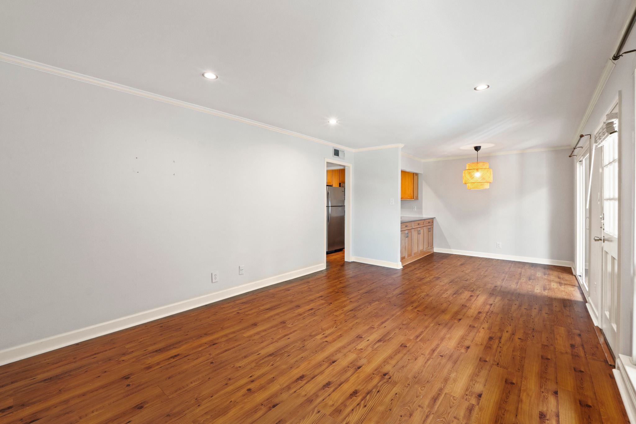 1210 Windsor Road, Unit 220 Austin, TX 78703 - Photo 6 of 32