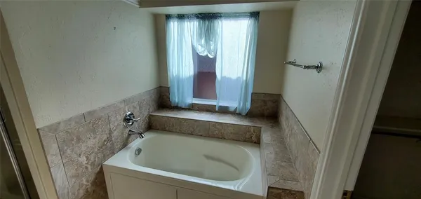 $2,150 | 605 Andersonville Lane, Wylie, TX 75098