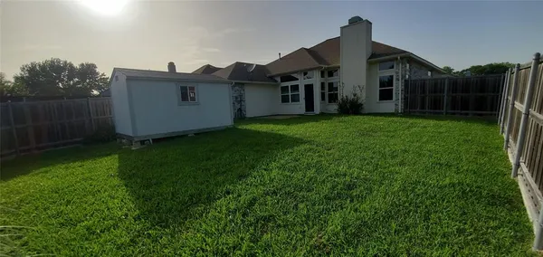 $2,150 | 605 Andersonville Lane, Wylie, TX 75098