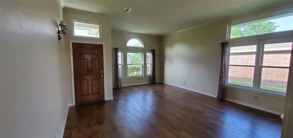 $2,150 | 605 Andersonville Lane, Wylie, TX 75098