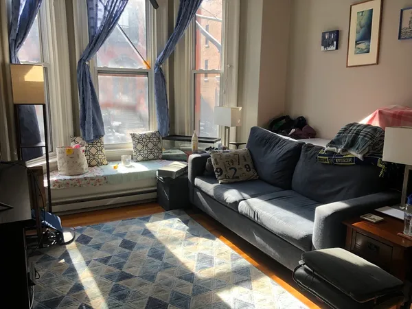 $3,730 | 57 Dwight Street, Unit 1, Boston, MA 02118