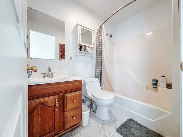 $3,730 | 57 Dwight Street, Unit 1, Boston, MA 02118