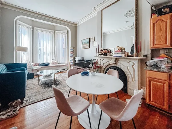 $3,730 | 57 Dwight Street, Unit 1, Boston, MA 02118