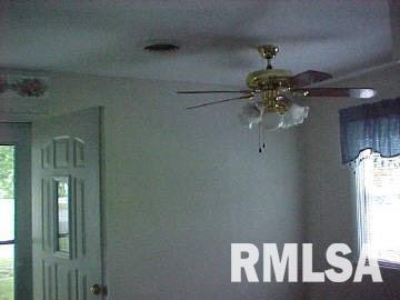 406 3rd Street Colp, IL 62918 - Photo 15 of 17