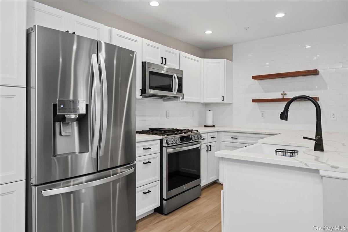 56 The Rise, Unit 107 Warwick, NY 10990 - Photo 12 of 29