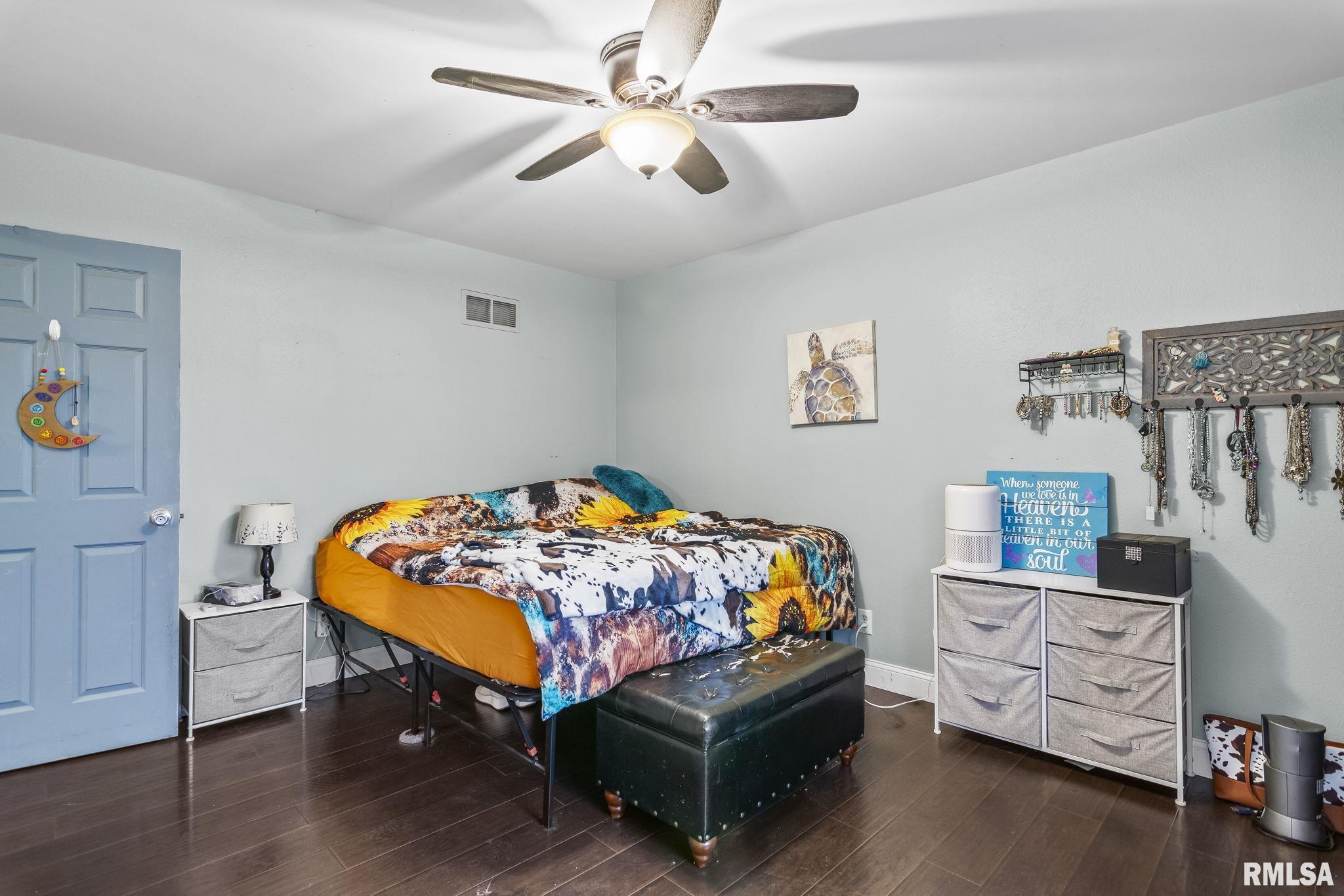 241 North Durkin Drive Springfield, IL 62702 - Photo 12 of 29