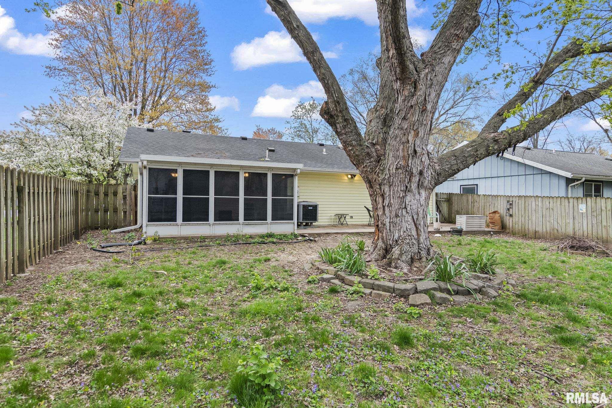 241 North Durkin Drive Springfield, IL 62702 - Photo 24 of 29