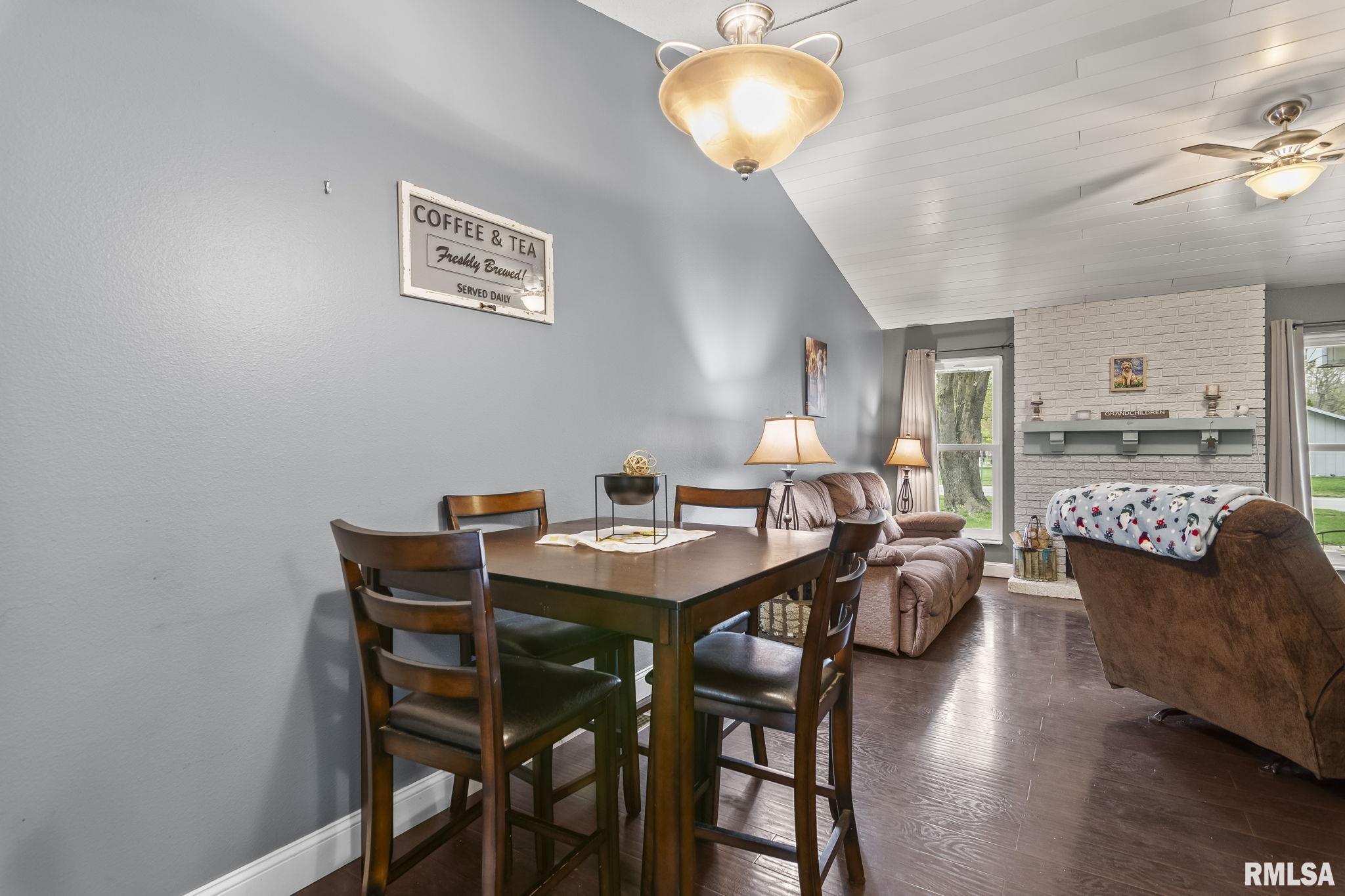 241 North Durkin Drive Springfield, IL 62702 - Photo 6 of 29