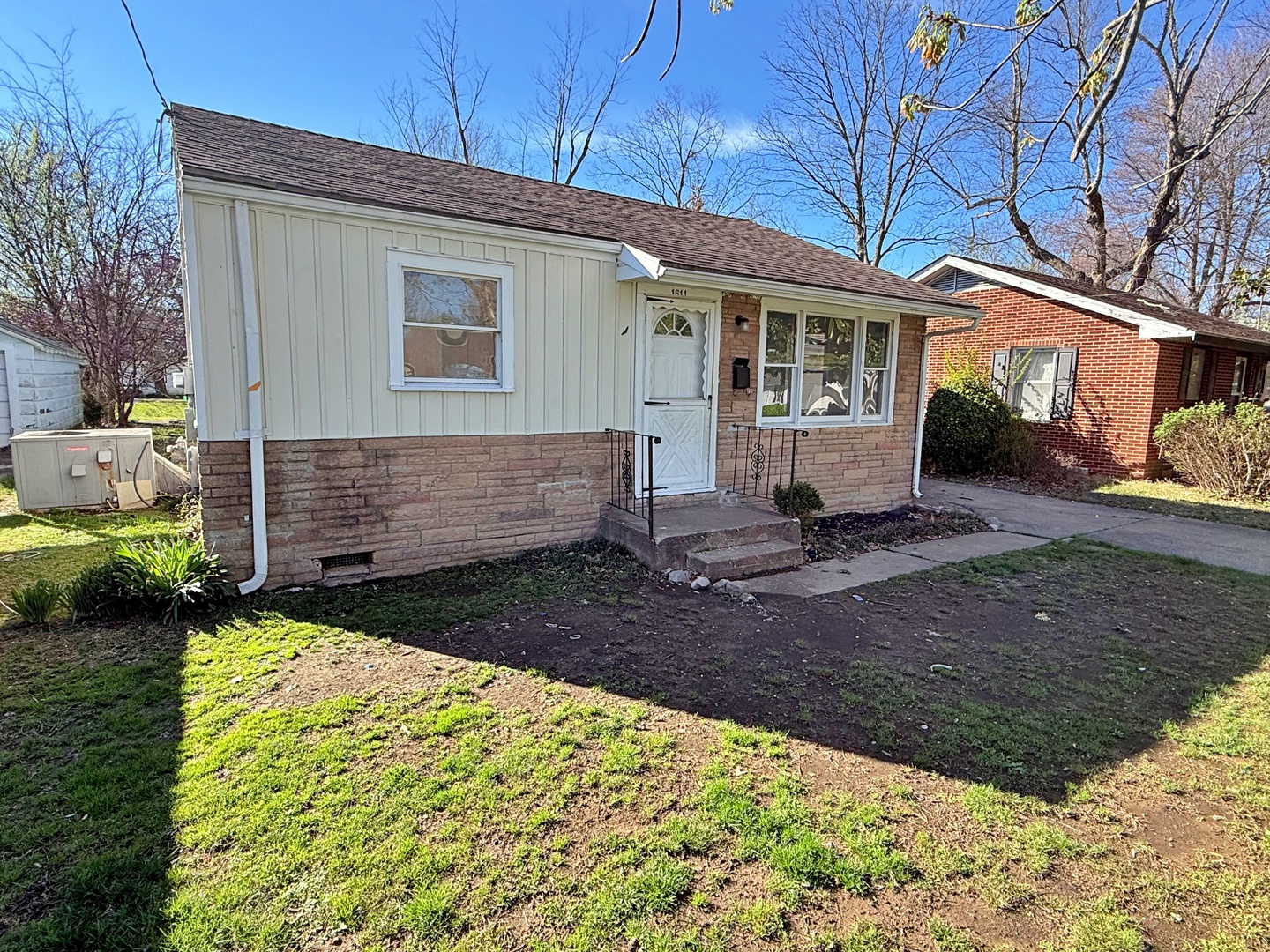 1611 Ferry Street Metropolis, IL 62960 - Photo 2 of 18