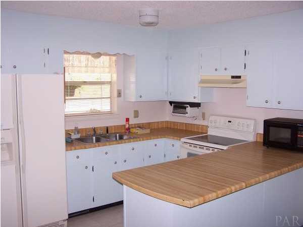 7545 Frank Reeder Road Pensacola, FL 32526 - Photo 2 of 8 Gallery Image 2