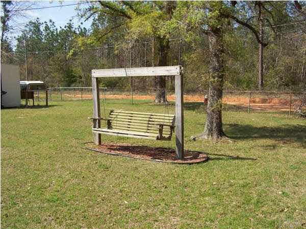 7545 Frank Reeder Road Pensacola, FL 32526 - Photo 7 of 8 Gallery Image 7