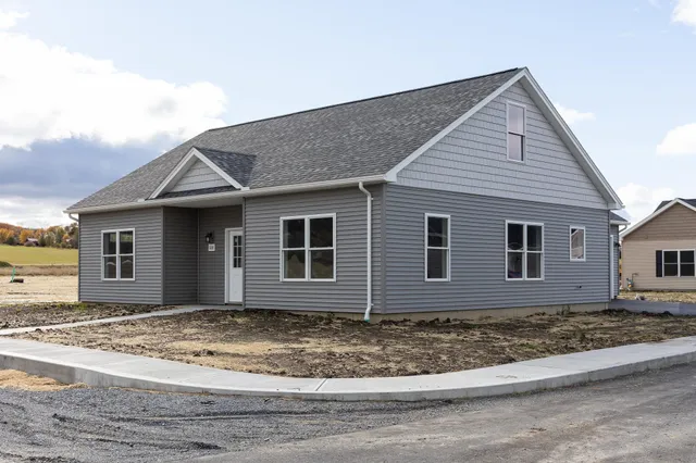 $475,000 | 1120 Franklin Park West, St. Albans Town, VT 05478