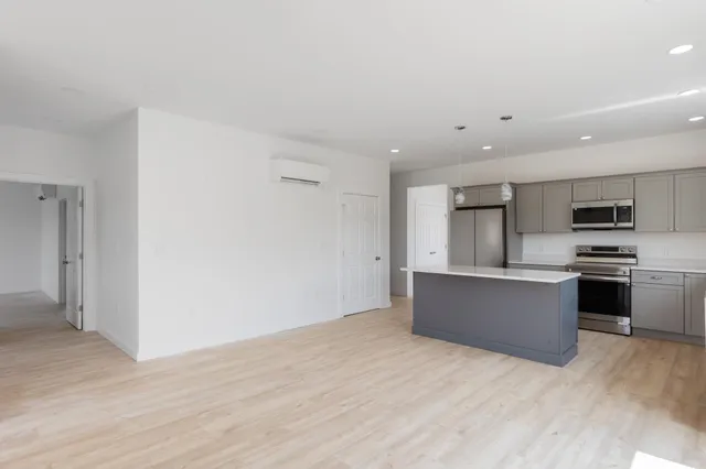 $475,000 | 1120 Franklin Park West, St. Albans, VT 05478