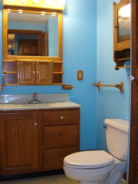 36 Spring Street Buxton, ME 04093 - Photo 17 of 28 Photo