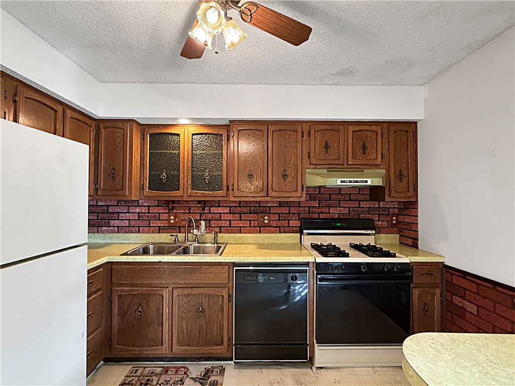 4870 East Baker Woods Lane Decatur, IL 62521 - Photo 10 of 25