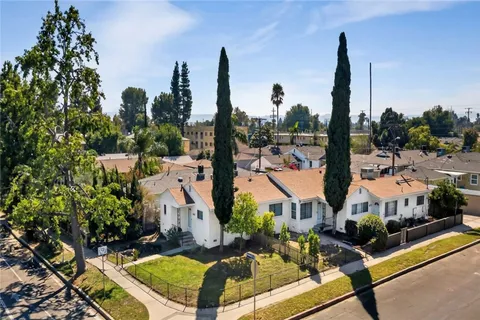 $1,595,000 | 6153 Clybourn Avenue, North Hollywood, CA 91606