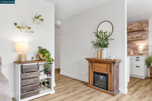 $359,000 | 825 Oak Grove Road, Unit 30, Concord, CA 94518