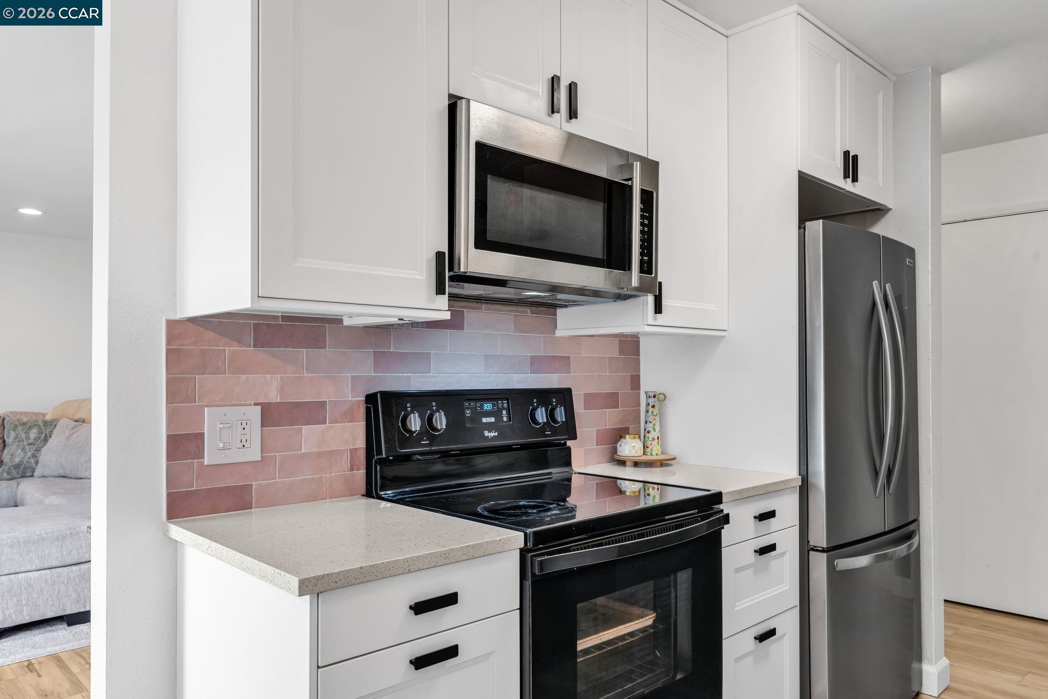 825 Oak Grove Road, Unit 30 Concord, CA 94518 - Photo 9 of 35