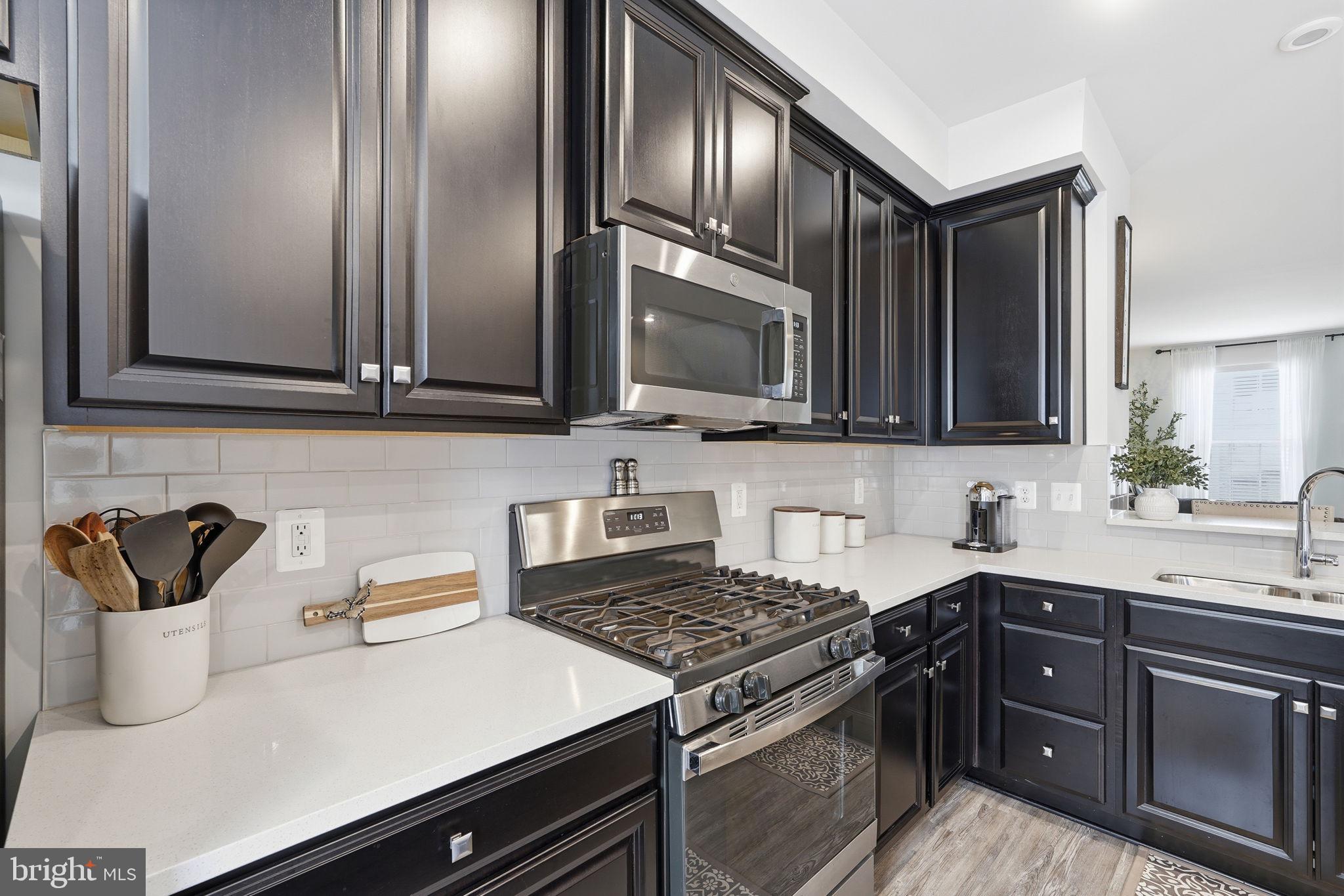 2764 Velocity Road Herndon, VA 20171 - Photo 5 of 26