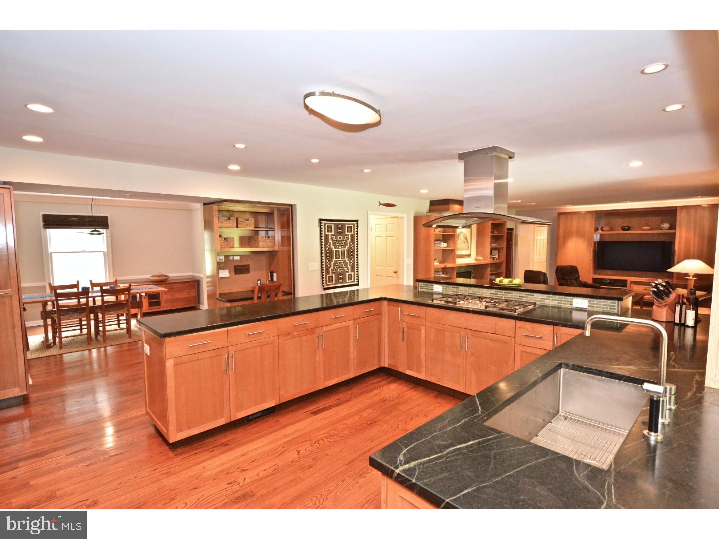 113 Gallup Road Princeton, NJ 08540 - Photo 3 of 25 Kitchen
