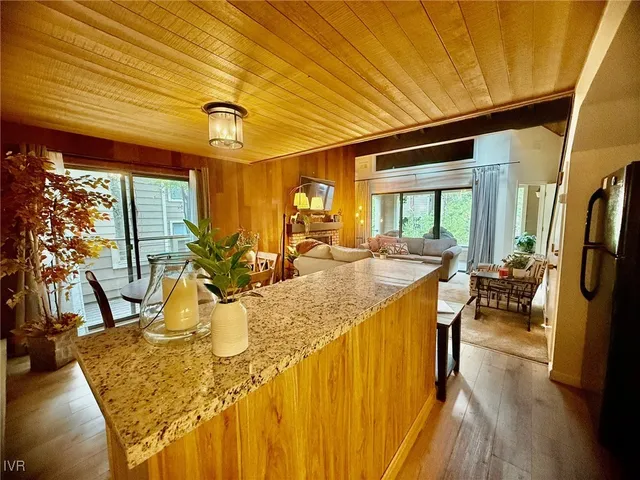 $1,200,000 | 123 Juanita Drive, Unit 129, Incline Village, NV 89451