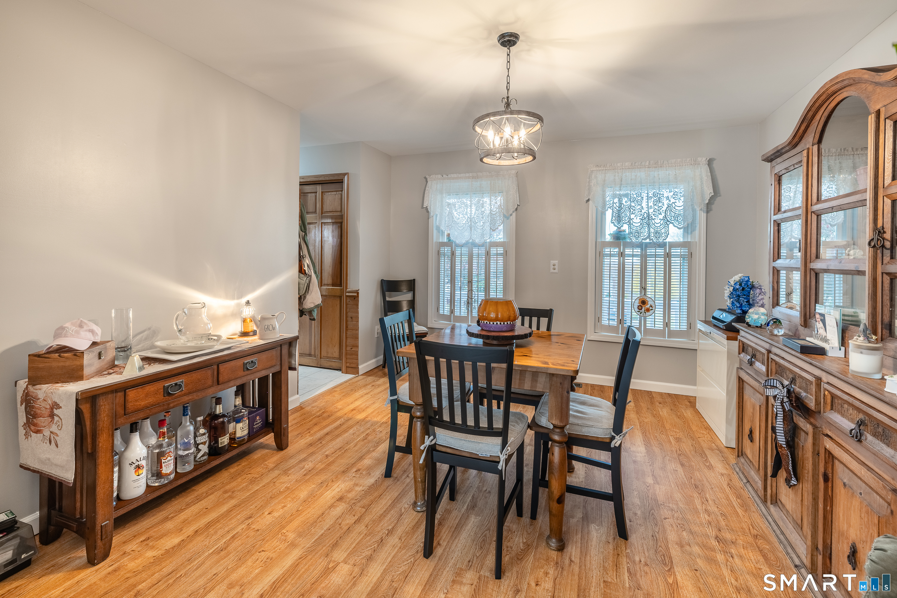 91 Ford Street Ansonia, CT 06401 - Photo 15 of 39