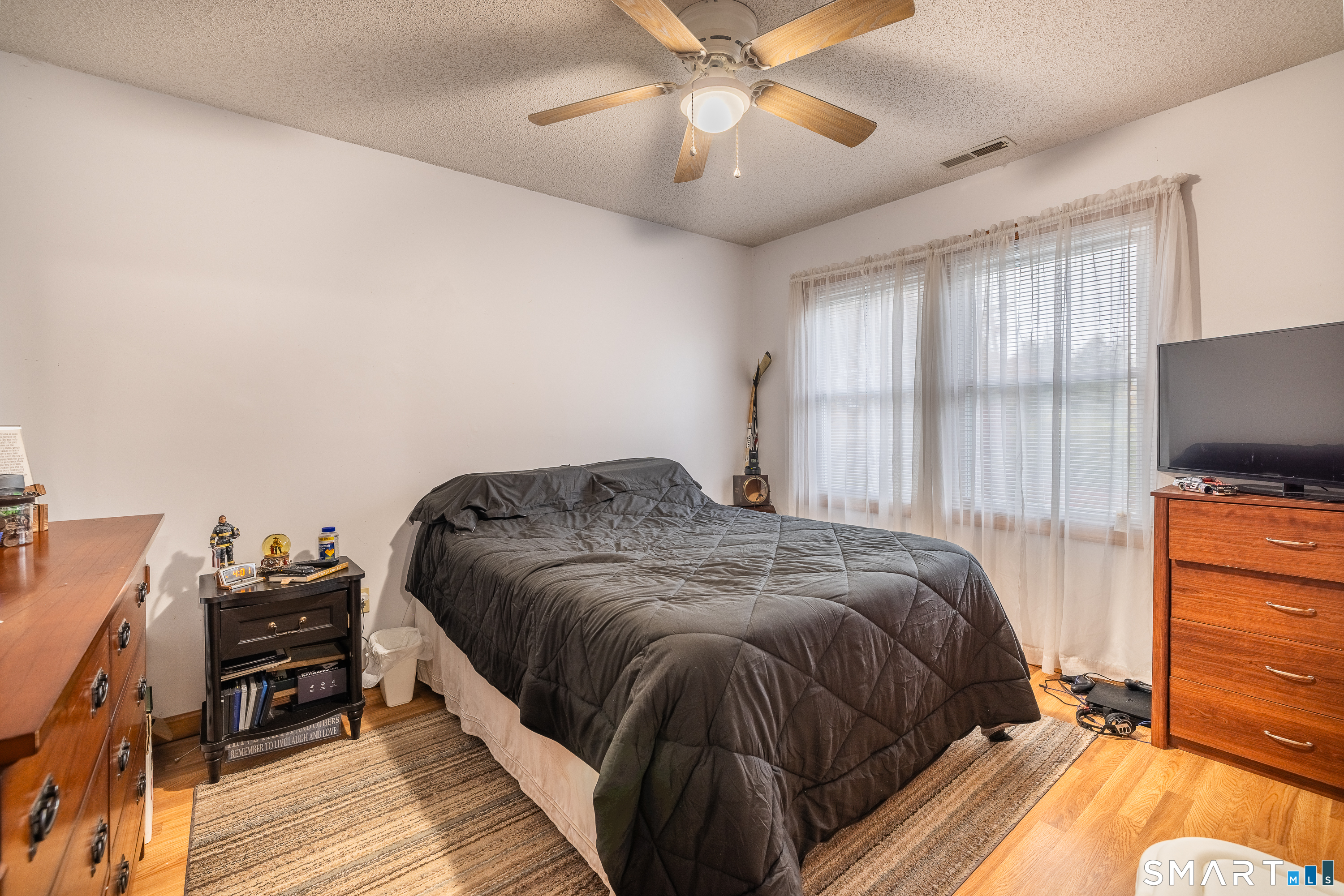 91 Ford Street Ansonia, CT 06401 - Photo 27 of 39