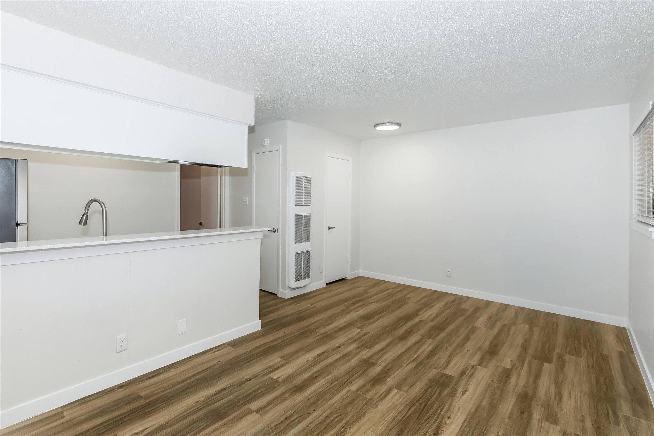 609 East 45th Street, Unit 104 Austin, TX 78751 - Photo 3 of 16