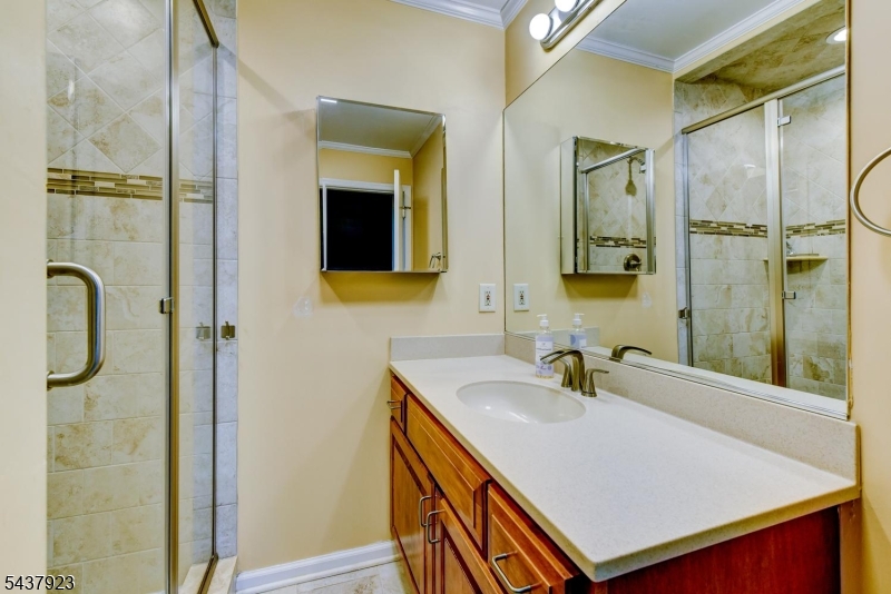 1 Hendrick Road Flemington, NJ 08822 - Photo 33 of 44
