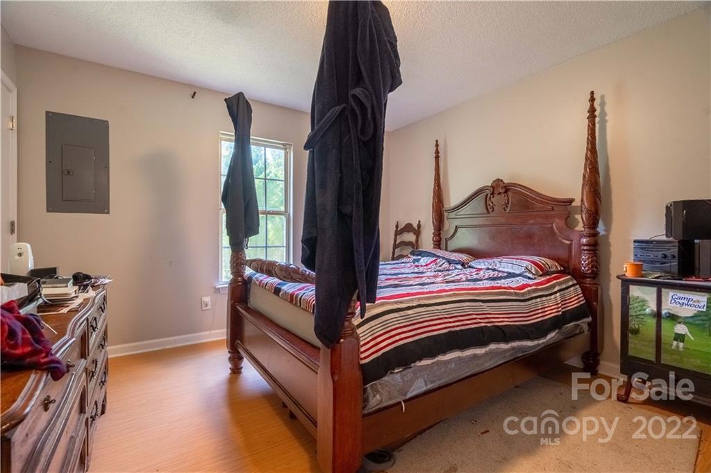 5729 Lee Cline Road Conover, NC 28613 - Photo 8 of 31 Gallery Image 8