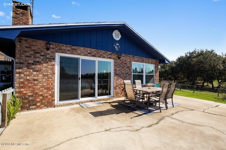 144 Clear Lake Road Crescent City, FL 32112 - Photo 24 of 35 15_144ClearLakeRd_85001_Patio_LowRes