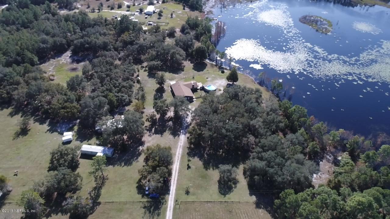 144 Clear Lake Road Crescent City, FL 32112 - Photo 4 of 35 5CC126A7-E425-4E63-B34F-2E9B70B9CD60