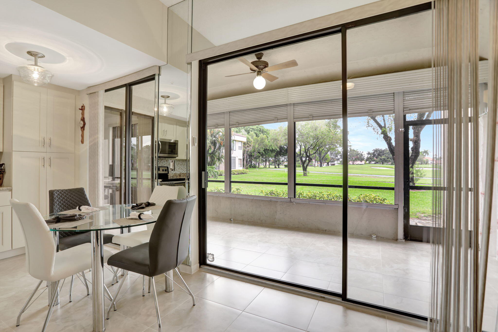 7460 La Paz Boulevard, Unit 108 Boca Raton, FL 33433 - Photo 15 of 40 kitchen