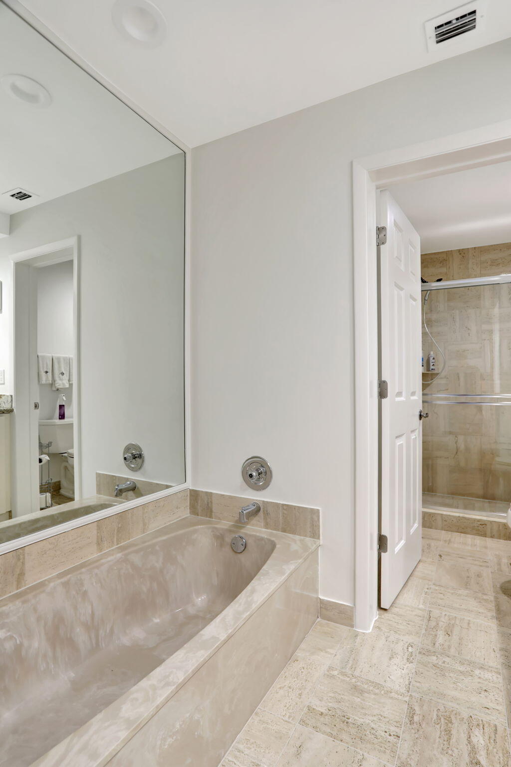 7460 La Paz Boulevard, Unit 108 Boca Raton, FL 33433 - Photo 26 of 40 master bathroom