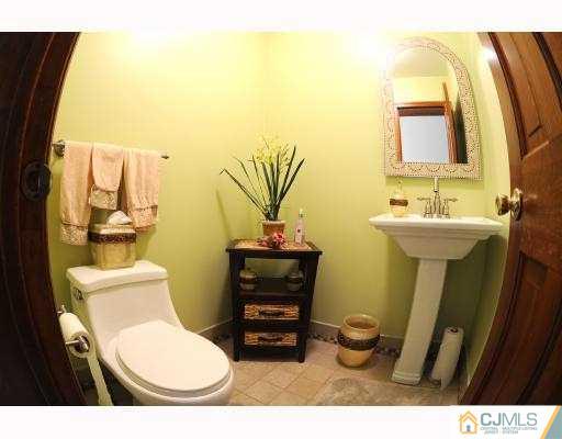 628 Township Line Road Hillsborough, NJ 08844 - Photo 3 of 10 Gallery Image 3