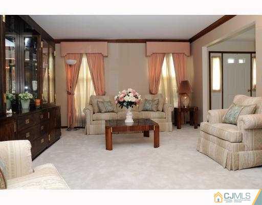 628 Township Line Road Hillsborough, NJ 08844 - Photo 6 of 10 Gallery Image 6