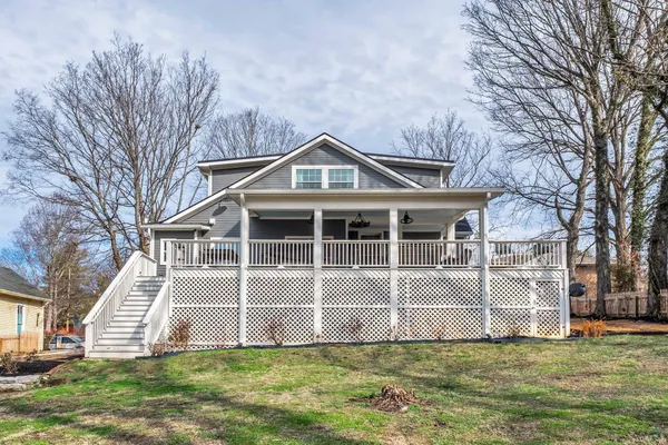 a view of a basketball court