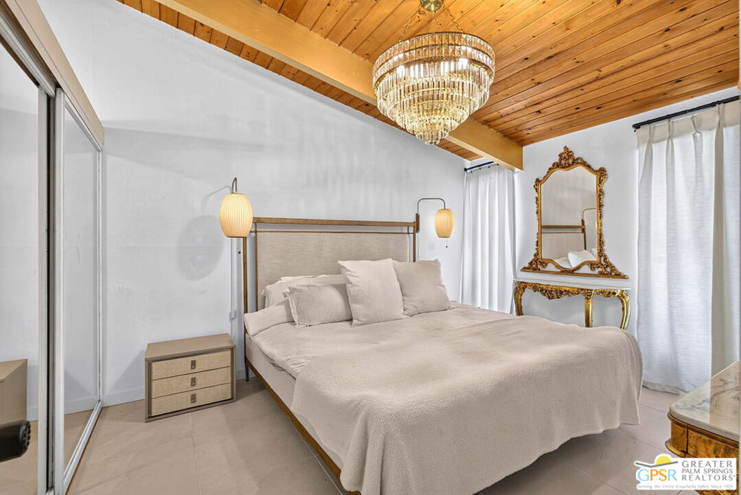 796 East Racquet Club Road Palm Springs, CA 92262 - Photo 13 of 26