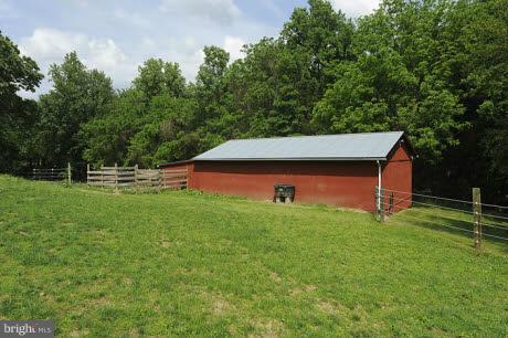 10546 Old Annapolis Road Frederick, MD 21701 - Photo 18 of 30 Exterior (General)