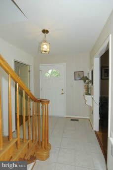 10546 Old Annapolis Road Frederick, MD 21701 - Photo 8 of 30 Foyer